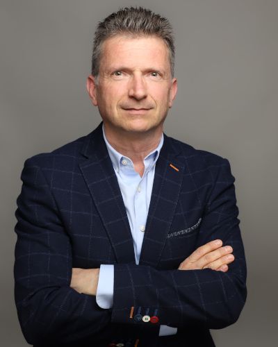 Fa_Sereni_Intext_Yves-de-Ridder Fa_Sereni_Intext_Yves-de-Ridder